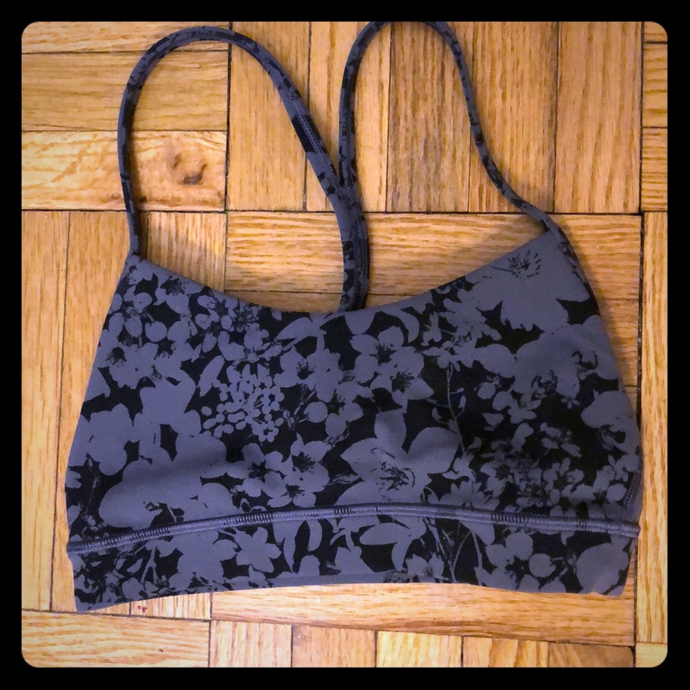 lululemon Flow Y Nulu Bra